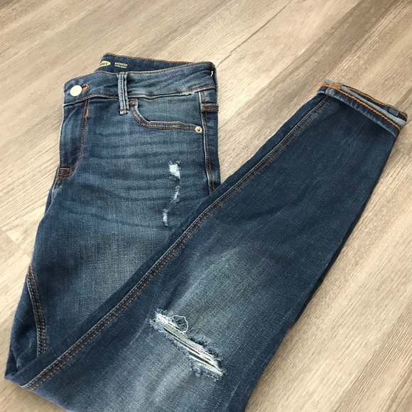 Old Navy Rockstar Super Skinny Jeans👖 - Picture 2 of 3